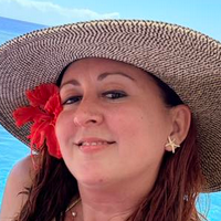 Sofia L. - Cliente satisfecha de casafix.io